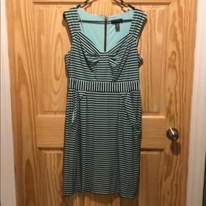 Summer dress with pockets!
